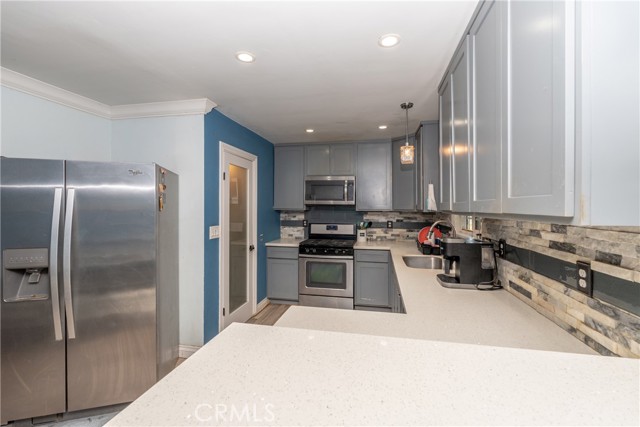 Detail Gallery Image 7 of 20 For 21328 Orrick Ave., Carson,  CA 90745 - 4 Beds | 2 Baths