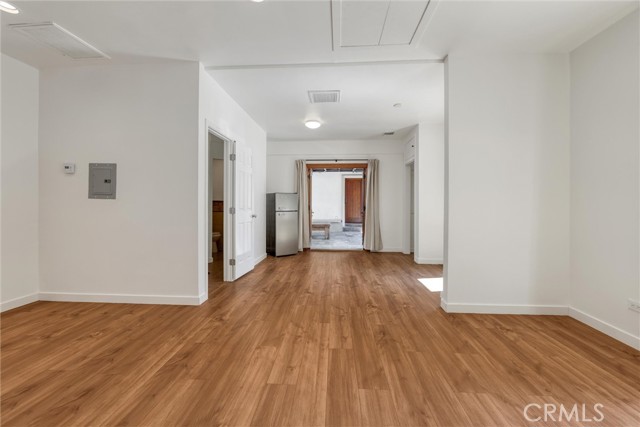 11159 La Maida Street, North Hollywood CA: https://media.crmls.org/medias/30dd0cf6-9a40-4440-8c06-2c956d2d2095.jpg