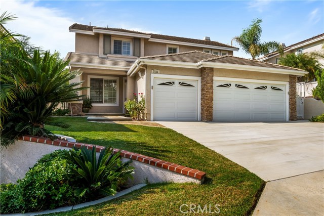 7533 E Moonridge Ln, Anaheim Hills, CA 92808