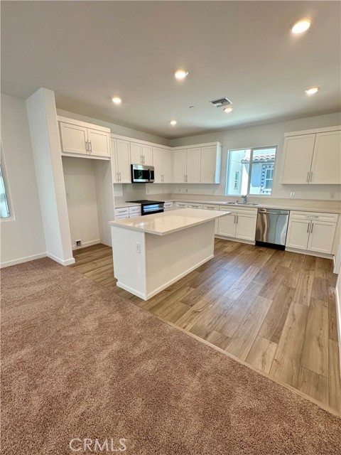 2546 everly, South El Monte CA: https://media.crmls.org/medias/30de054c-9c49-4d91-a85a-79437db63305.jpg