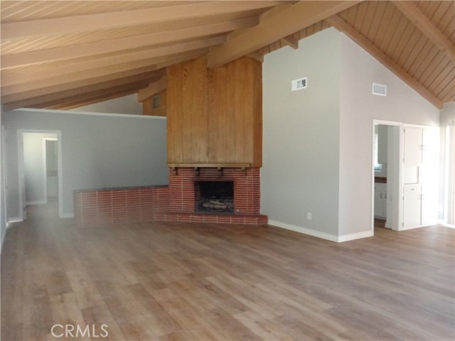 Detail Gallery Image 4 of 22 For 19993 Rimrock, Apple Valley,  CA 92307 - 3 Beds | 2 Baths