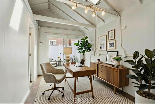 Detail Gallery Image 25 of 38 For 202 Mira Mar, Long Beach,  CA 90803 - 4 Beds | 4 Baths