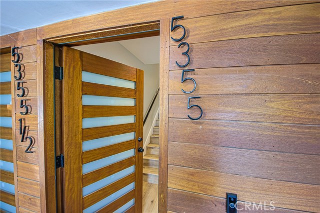 Detail Gallery Image 11 of 37 For 5351 Lexington Avenue, Hollywood,  CA 90029 - 4 Beds | 5 Baths