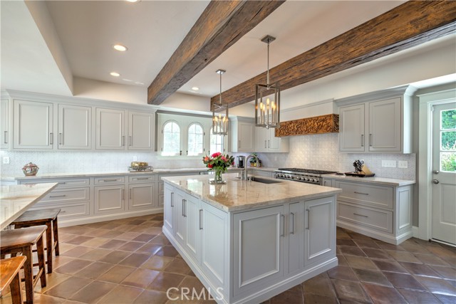 Detail Gallery Image 14 of 50 For 1205 W Highland Ave, Redlands,  CA 92373 - 4 Beds | 3/2 Baths
