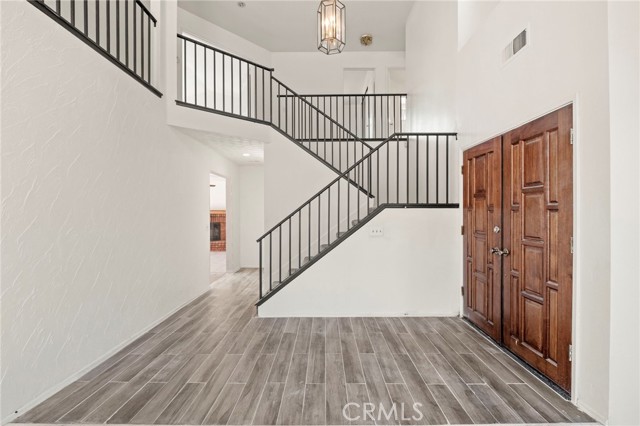 Detail Gallery Image 11 of 46 For 24735 Thornberry Cir, Moreno Valley,  CA 92557 - 5 Beds | 3 Baths
