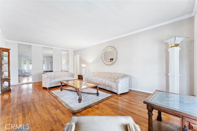 Detail Gallery Image 8 of 43 For 11004 S Van Ness Ave, Los Angeles,  CA 90047 - 2 Beds | 2 Baths