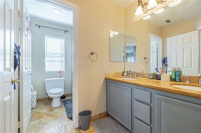 Detail Gallery Image 27 of 59 For 24345 Caladium, Valencia,  CA 91354 - 3 Beds | 2/1 Baths