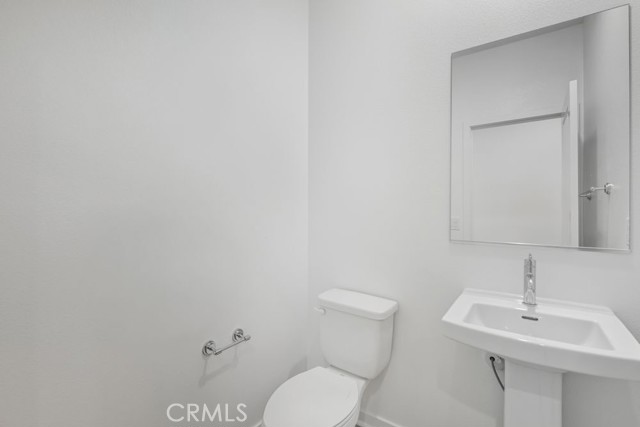 Detail Gallery Image 15 of 23 For 33262 Damask Ln, French Valley,  CA 92596 - 3 Beds | 2/1 Baths