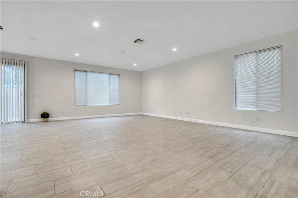 MLS #AR25140243 img 8