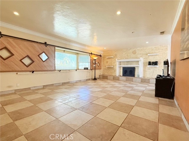 Detail Gallery Image 2 of 22 For 29031 Lakeview, Nuevo,  CA 92567 - 3 Beds | 3 Baths