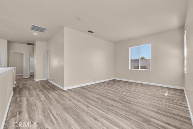 Detail Gallery Image 16 of 32 For 13127 Yellowwood St, Moreno Valley,  CA 92553 - 5 Beds | 3 Baths