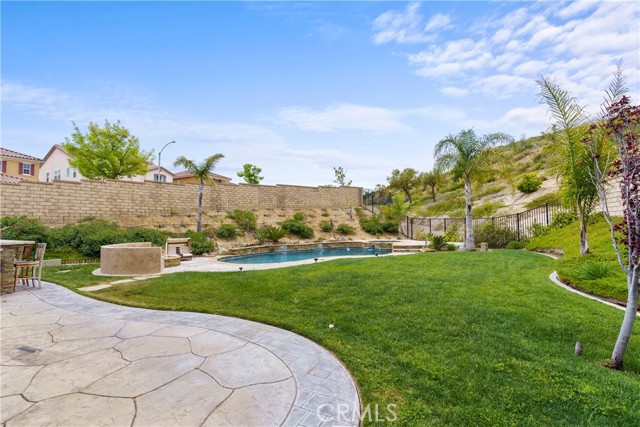 Detail Gallery Image 36 of 44 For 20508 Charlie Ct, Saugus,  CA 91350 - 4 Beds | 3 Baths