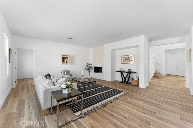 Detail Gallery Image 17 of 69 For 37920 Pisces Cir, Palmdale,  CA 93552 - 5 Beds | 4 Baths