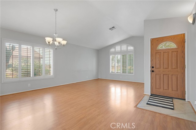 21257 Seibel Lane, Apple Valley CA: https://media.crmls.org/medias/30e50639-9749-45a8-9734-cddb5b329546.jpg