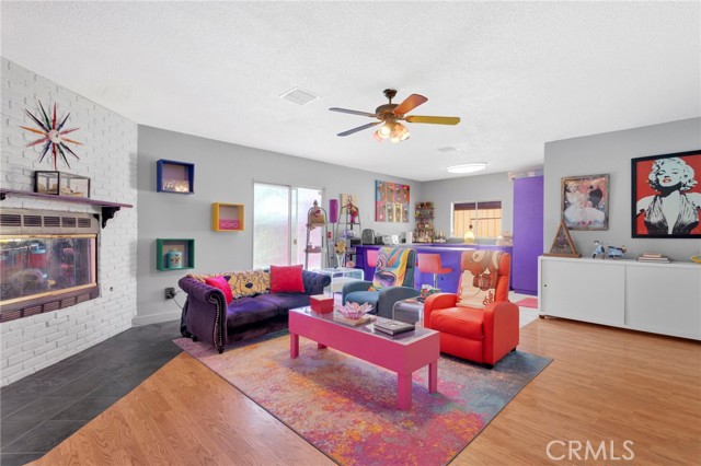 Detail Gallery Image 6 of 58 For 18492 Hinton St, Hesperia,  CA 92345 - 3 Beds | 2 Baths