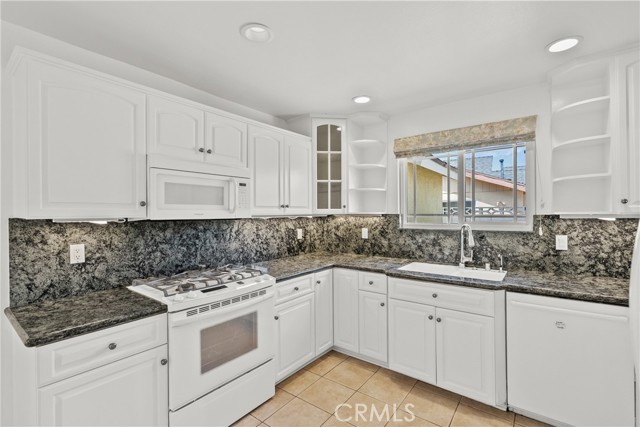 Detail Gallery Image 12 of 53 For 2248 Drayton, Thousand Oaks,  CA 91360 - 3 Beds | 2 Baths