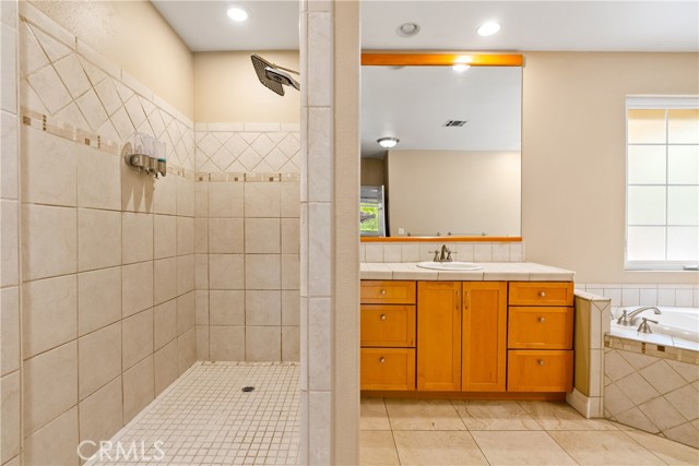 Detail Gallery Image 24 of 68 For 8230 Baron Way, Paso Robles,  CA 93446 - 3 Beds | 2 Baths