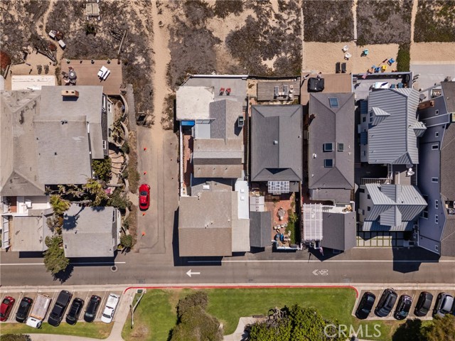 16685 S Pacific Avenue, Sunset Beach CA: https://media.crmls.org/medias/30e6d9eb-ab8c-421a-8b2b-b5bc2431d310.jpg