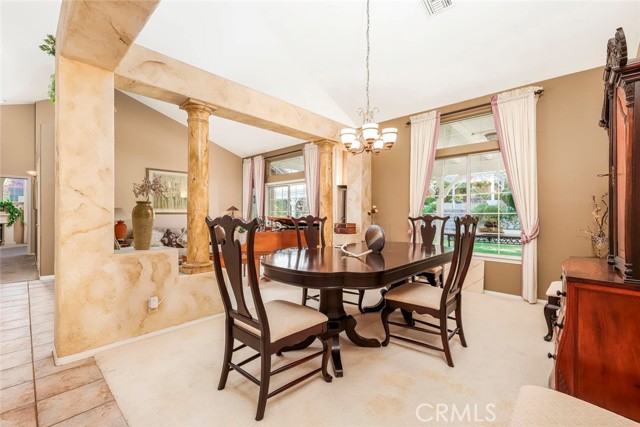 5618 Gardendale Lane, Palmdale CA: https://media.crmls.org/medias/30e745a7-d4c9-4c25-920c-ffbe817776bb.jpg