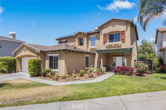 Detail Gallery Image 4 of 49 For 16015 Palomino Ln, Moreno Valley,  CA 92551 - 5 Beds | 2/1 Baths