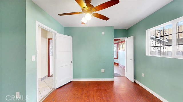 1638 W 51st Street, Los Angeles CA: https://media.crmls.org/medias/30e80814-6518-4ed3-a7c8-a033dd4b2f08.jpg