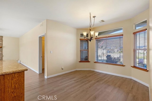 Detail Gallery Image 13 of 49 For 22104 Mccarthy Dr, Tehachapi,  CA 93561 - 3 Beds | 2 Baths