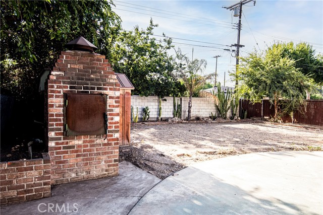2983 N Alameda Avenue, San Bernardino CA: https://media.crmls.org/medias/30e84bfb-7363-4dad-af25-d545d056dca1.jpg