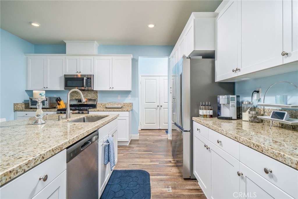 MLS #IV25232062 image #8