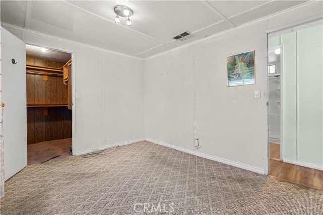 21001 Plummer Street, Chatsworth CA: https://media.crmls.org/medias/30e936af-49bd-410a-8013-f5904ac358c0.jpg