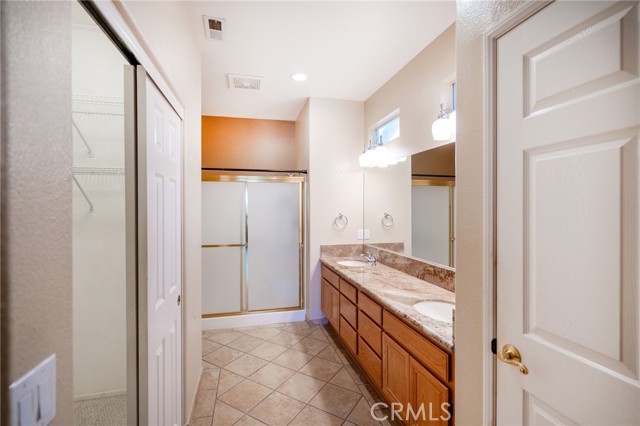 819 Camino De Plata, San Jacinto CA: https://media.crmls.org/medias/30e9758d-c8bd-4954-b836-3b1a3c320e48.jpg