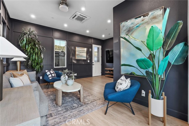 Detail Gallery Image 38 of 73 For 103 Vigna, Irvine,  CA 92602 - 5 Beds | 4/1 Baths