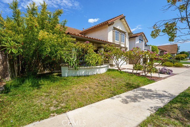 24161 Kathy Avenue, Lake Forest CA: https://media.crmls.org/medias/30ea4975-c577-4947-b713-345b15088879.jpg