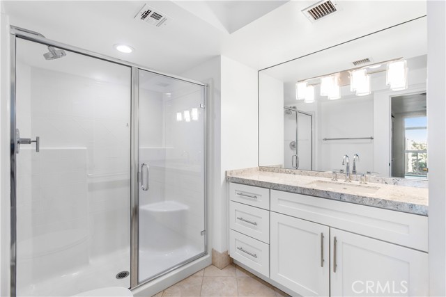 Detail Gallery Image 19 of 27 For 13650 Marina Pointe Dr #506,  Marina Del Rey,  CA 90292 - 2 Beds | 2 Baths