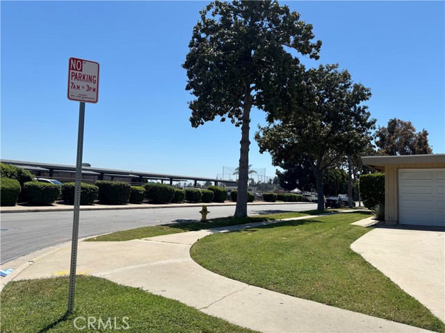 Detail Gallery Image 2 of 23 For 2032 E Fern Dr, Fullerton,  CA 92831 - 3 Beds | 2 Baths