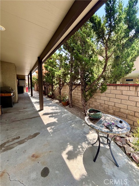 7440 Apple Blossom Court, Highland CA: https://media.crmls.org/medias/30ecb613-e45e-442e-832c-e754edd78aa3.jpg