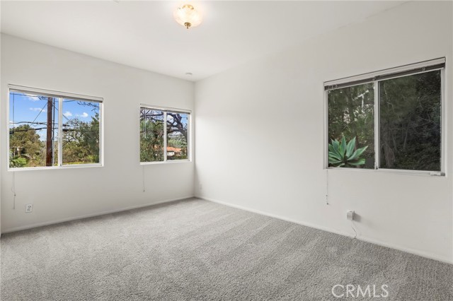 Detail Gallery Image 22 of 49 For 272 Manzanita, Thousand Oaks,  CA 91361 - 4 Beds | 3 Baths