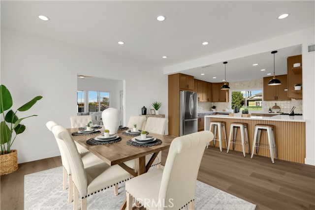 Detail Gallery Image 9 of 42 For 2301 9th, Los Angeles,  CA 90018 - 3 Beds | 3 Baths