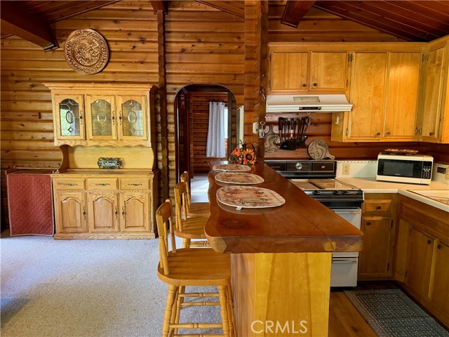 32145 Fern Drive, Running Springs, CA 92382