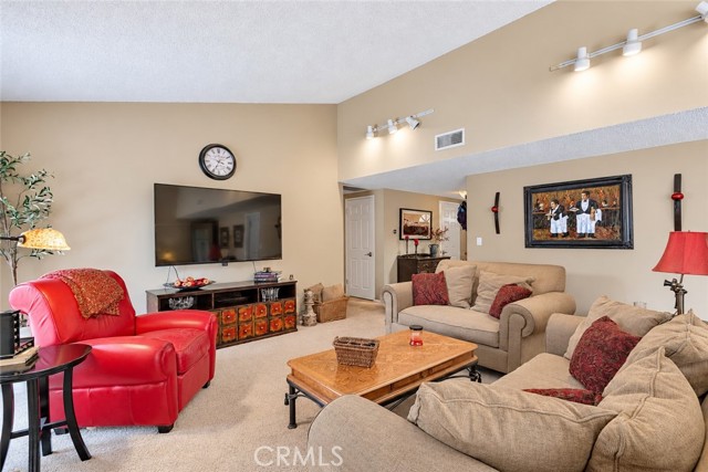 24401 Hatteras Street photo 6