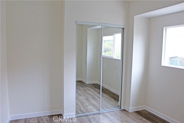 Detail Gallery Image 14 of 27 For 1647 W 53rd St, Los Angeles,  CA 90062 - 4 Beds | 2 Baths