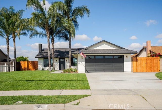 Image 4 of 5 For 13112 Magnolia Avenue