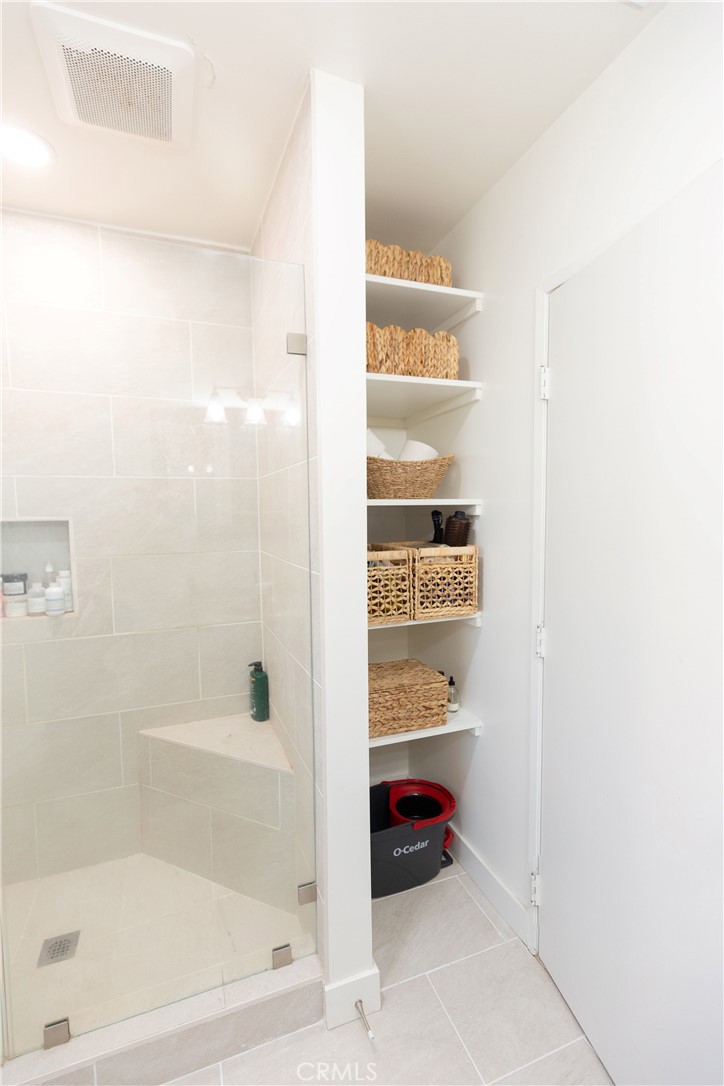 MLS #OC25221176 image #22