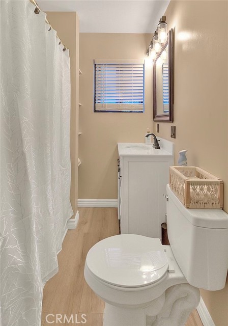 Detail Gallery Image 10 of 21 For 1002 Cherokee St, Fawnskin,  CA 92333 - 4 Beds | 3 Baths