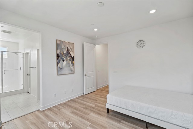 1698 Hollyleaf Ter, Montebello CA: https://media.crmls.org/medias/30f131d9-2cc1-4d0b-847c-098ad3aaf272.jpg