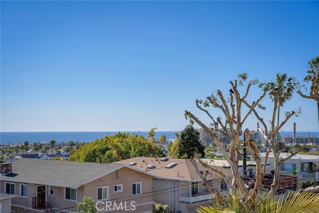 502 Helberta Avenue, Redondo Beach, California 90277, 3 Bedrooms Bedrooms, ,3 BathroomsBathrooms,Residential,Sold,Helberta,PV22036379