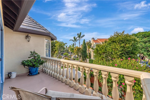 Detail Gallery Image 37 of 58 For 6095 Greenbrier Dr, Huntington Beach,  CA 92648 - 3 Beds | 2/1 Baths