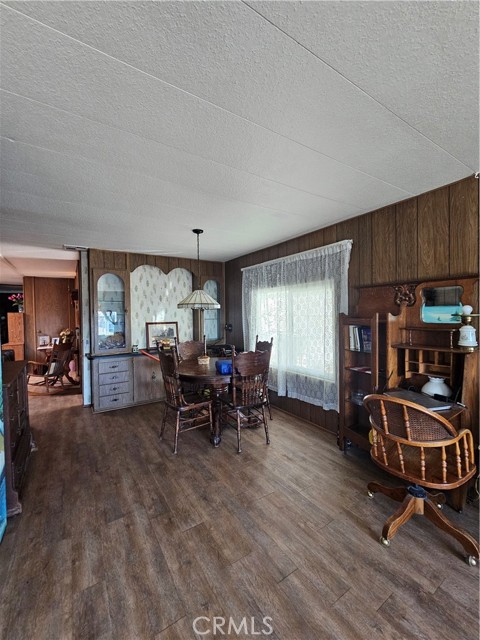 Detail Gallery Image 8 of 27 For 950 California, Calimesa,  CA 92320 - 2 Beds | 2 Baths