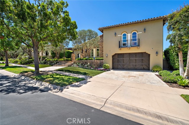 39 Sarteano Dr., Newport Coast CA: https://media.crmls.org/medias/30f39ec6-61c9-41bc-9994-9f48eecbcca3.jpg