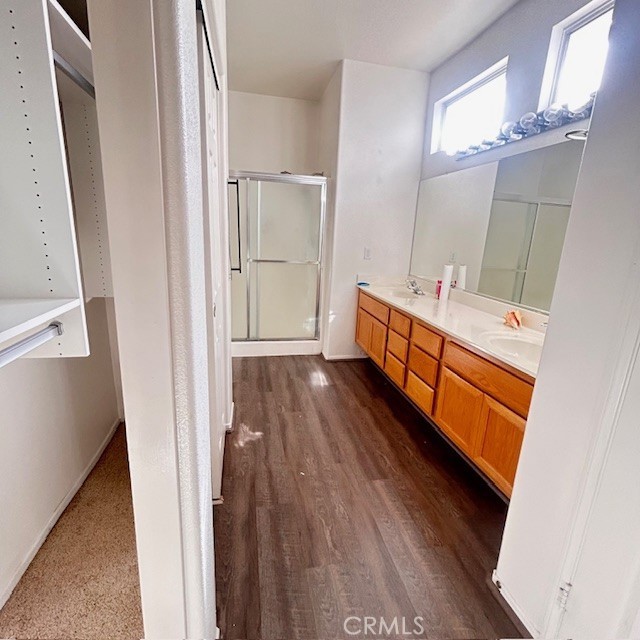 Image 7 of 17 For 747 Camino De Oro