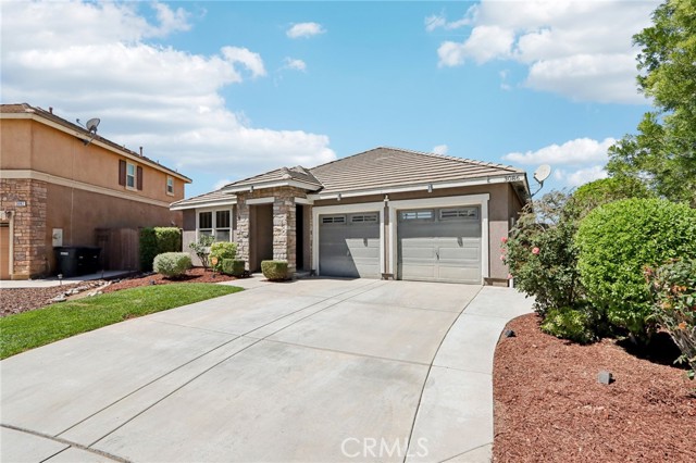 Detail Gallery Image 3 of 34 For 3086 Hawthorne Rd, Perris,  CA 92571 - 3 Beds | 2 Baths